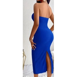 Long Sleeveless Form-Fitting Strapless Evening Dress