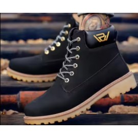 New Russ Wears Heavey Duty Construction Boots
